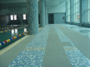 rfp-grate-flooring-commercial-pool-use2